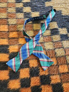 vintage American‑made 100% silk self‑tie bow tie